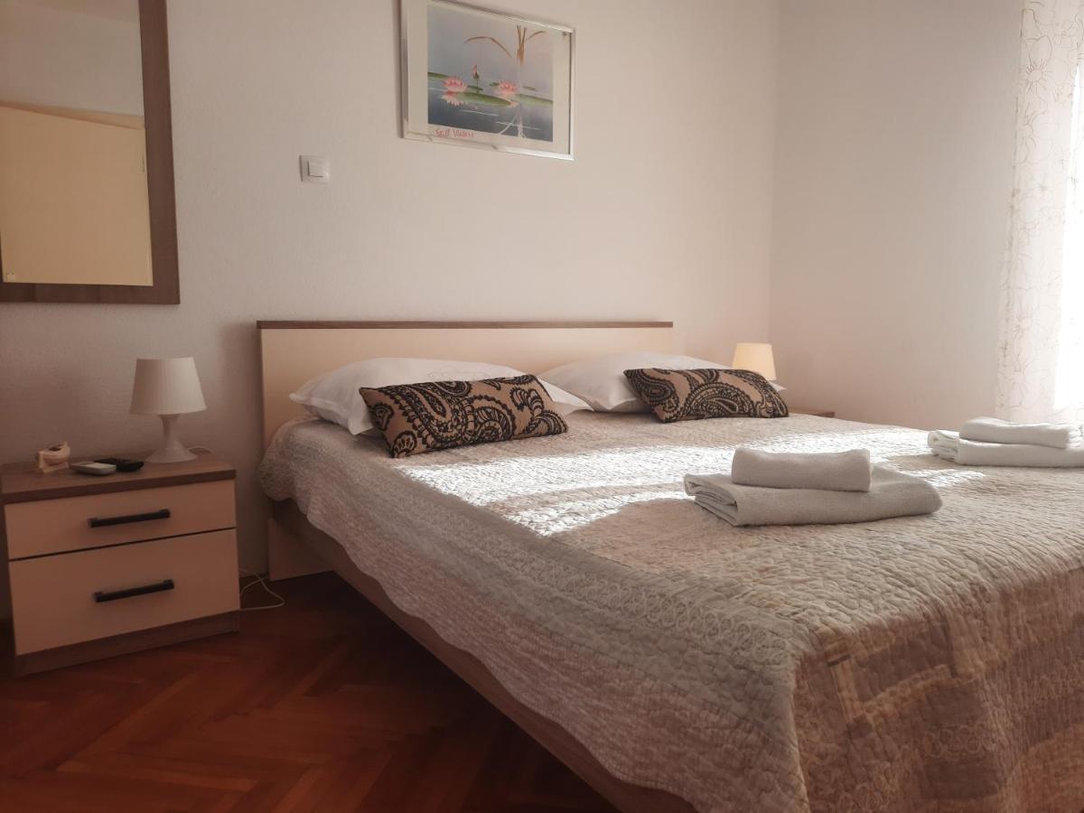 Apartments Villa Beba 코미자 외부 사진