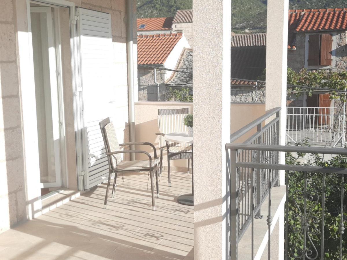Apartments Villa Beba 코미자 외부 사진