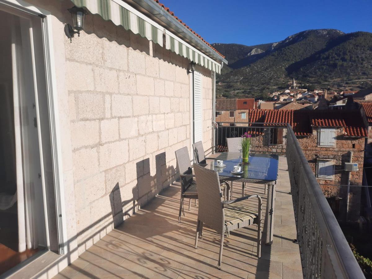 Apartments Villa Beba 코미자 외부 사진